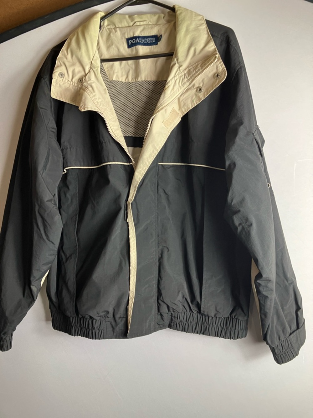 PGA TOUR Black and Cream Lightweight Windbreaker Jacket